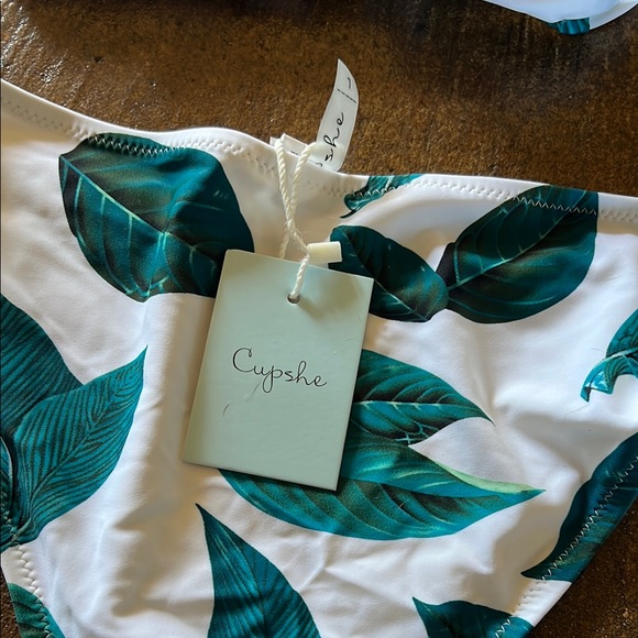 Leaf Print Bikini Set - Picture 3 of 4